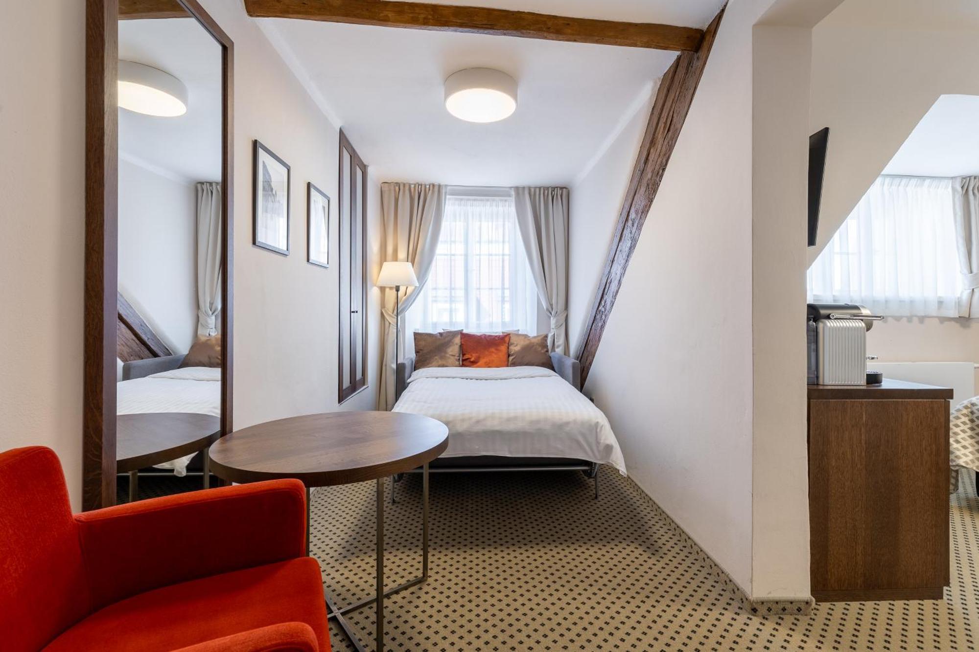 Hotel Ikona 3*